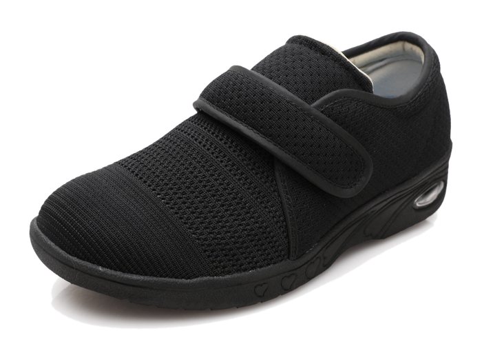 DW-006 Twin-Strap Wide Fit Trainer in Black